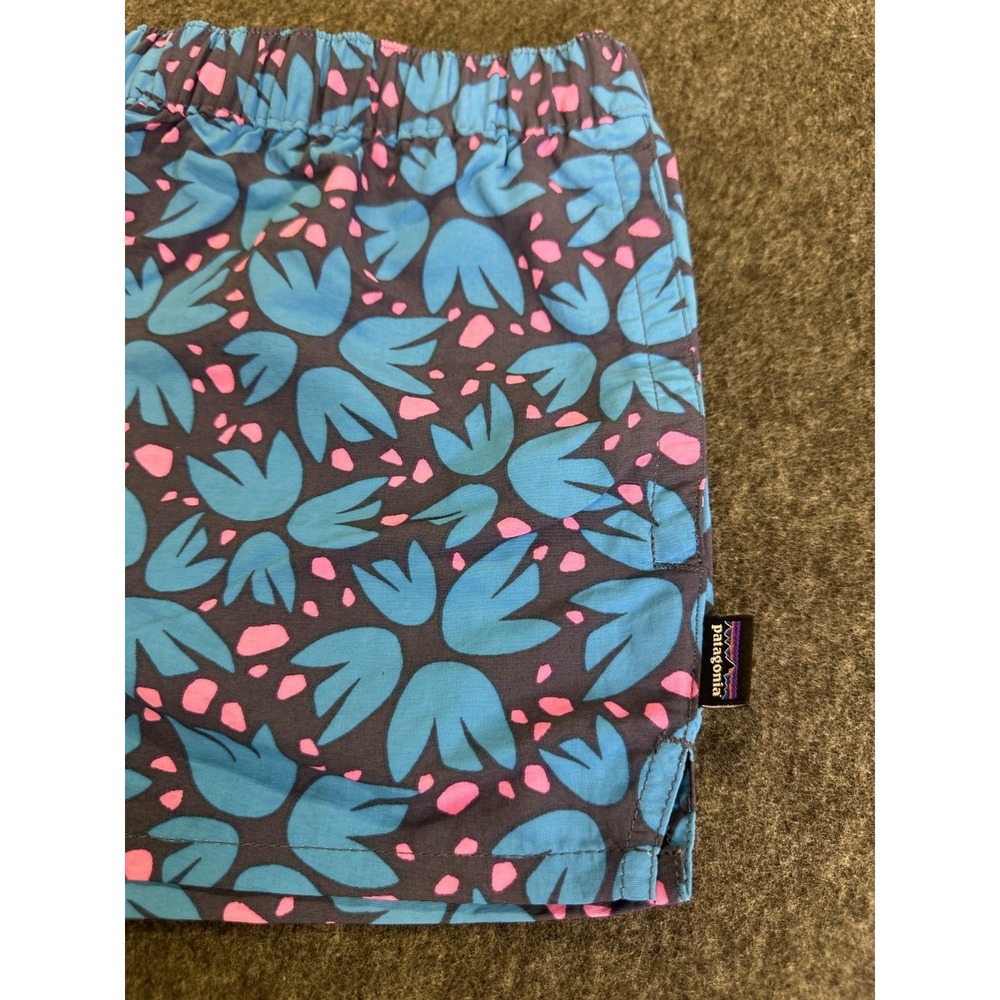 Patagonia Womens Barely Baggies Shorts 2.5" Inseam Blue 57043 Size Medium EUC - Picture 15 of 16